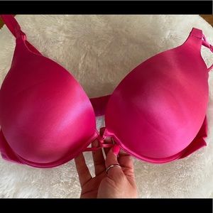 Victoria Secret Bombshell bra 38C pink